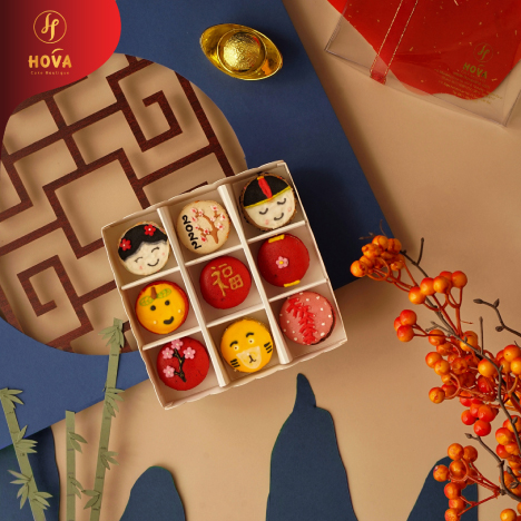 Chinese New Year Macarons 9PCS untuk Birthday Cake for Adult