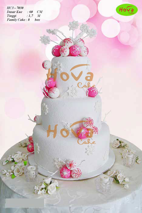 Snowy Look Wedding Cake untuk 3 Tiered Wedding Cake