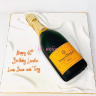 Koleksi kue : Birthday Cake Veuve Clicquot Champagne