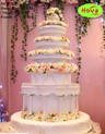 Koleksi kue : White 7 Tiers Wedding Cake